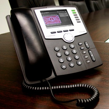 Телефония для современного офиса - что выбрать?